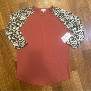 NWT Medium Lularoe Lace Sleeve Randy
